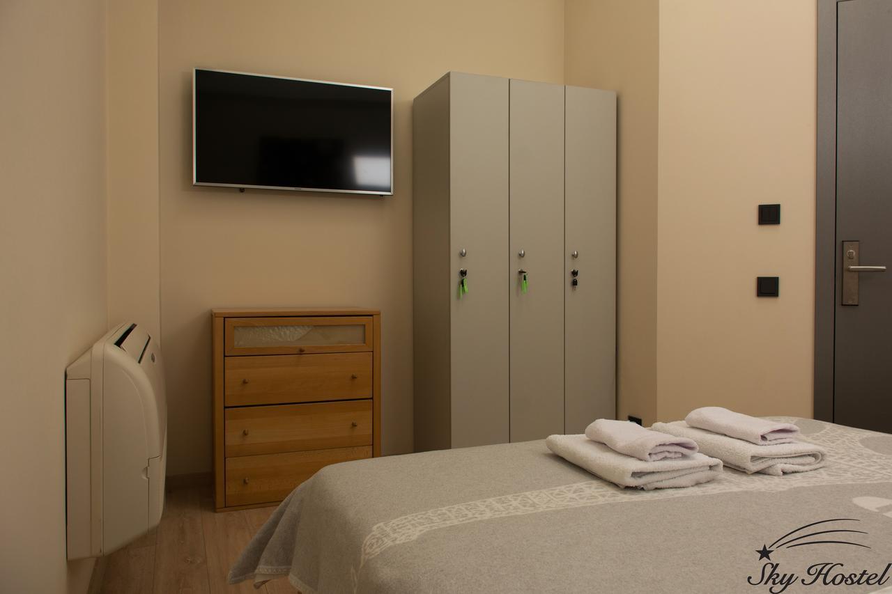 Sky Hostel Kiev Eksteriør bilde